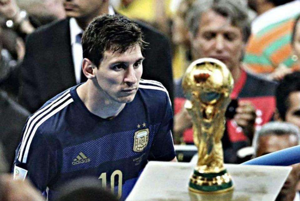 借其强大的 借其强大的