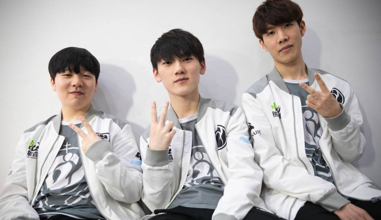 非一味追求 非一味追求