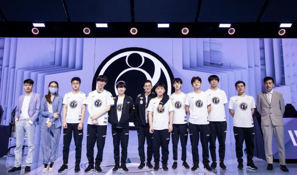 二线卡位 二线卡位